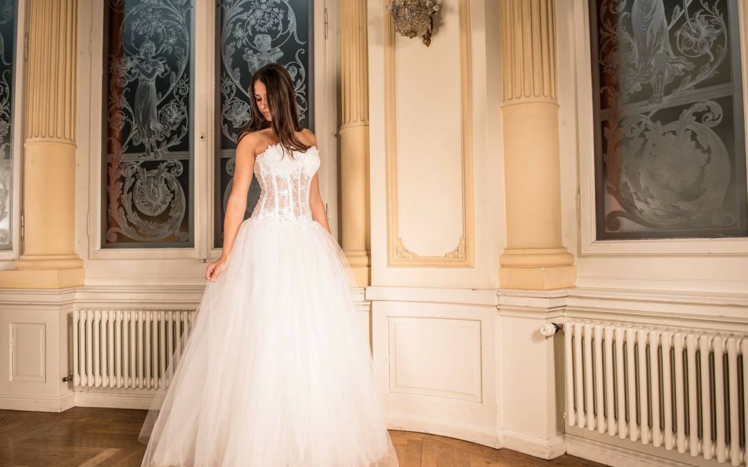 Svatební šaty 2019: Co bude letos v kurzu?